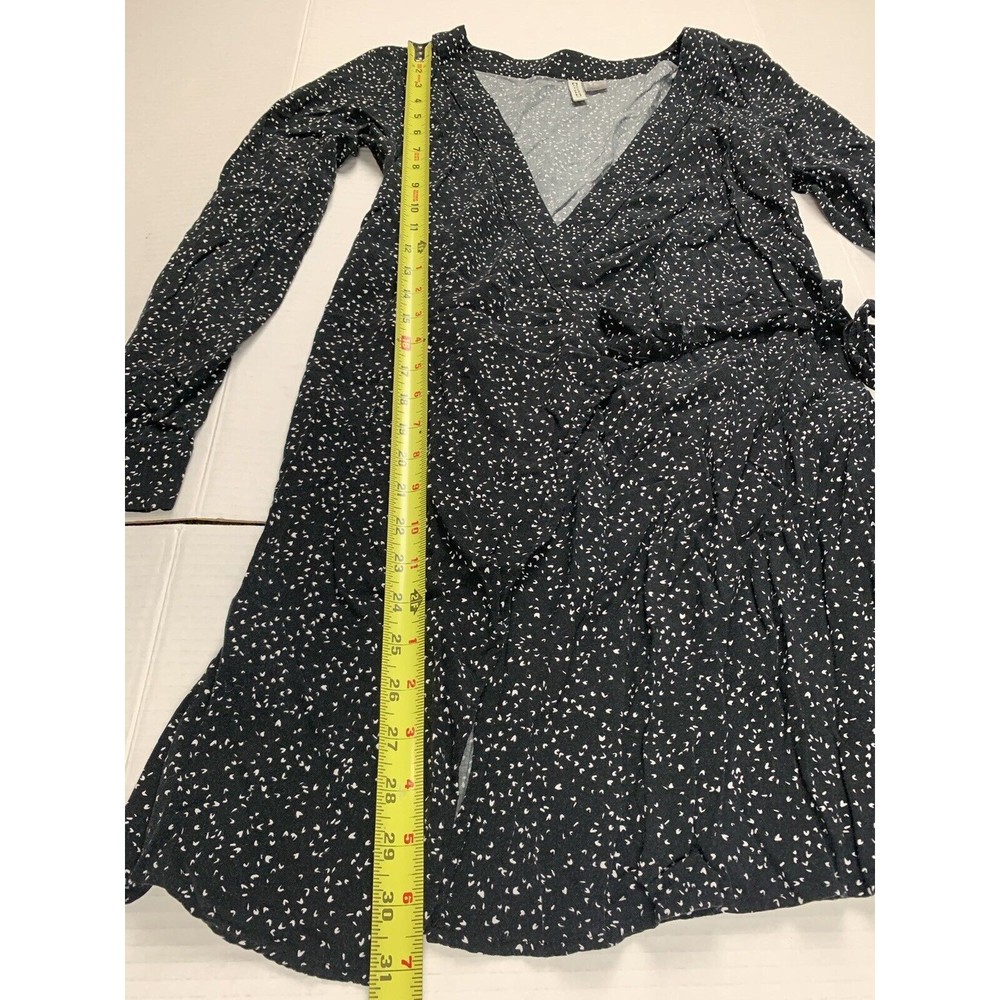 H&M Divided Size 2 Wrap Dress V-neck Long Sleeves Black White Hearts Print - Picture 9 of 12